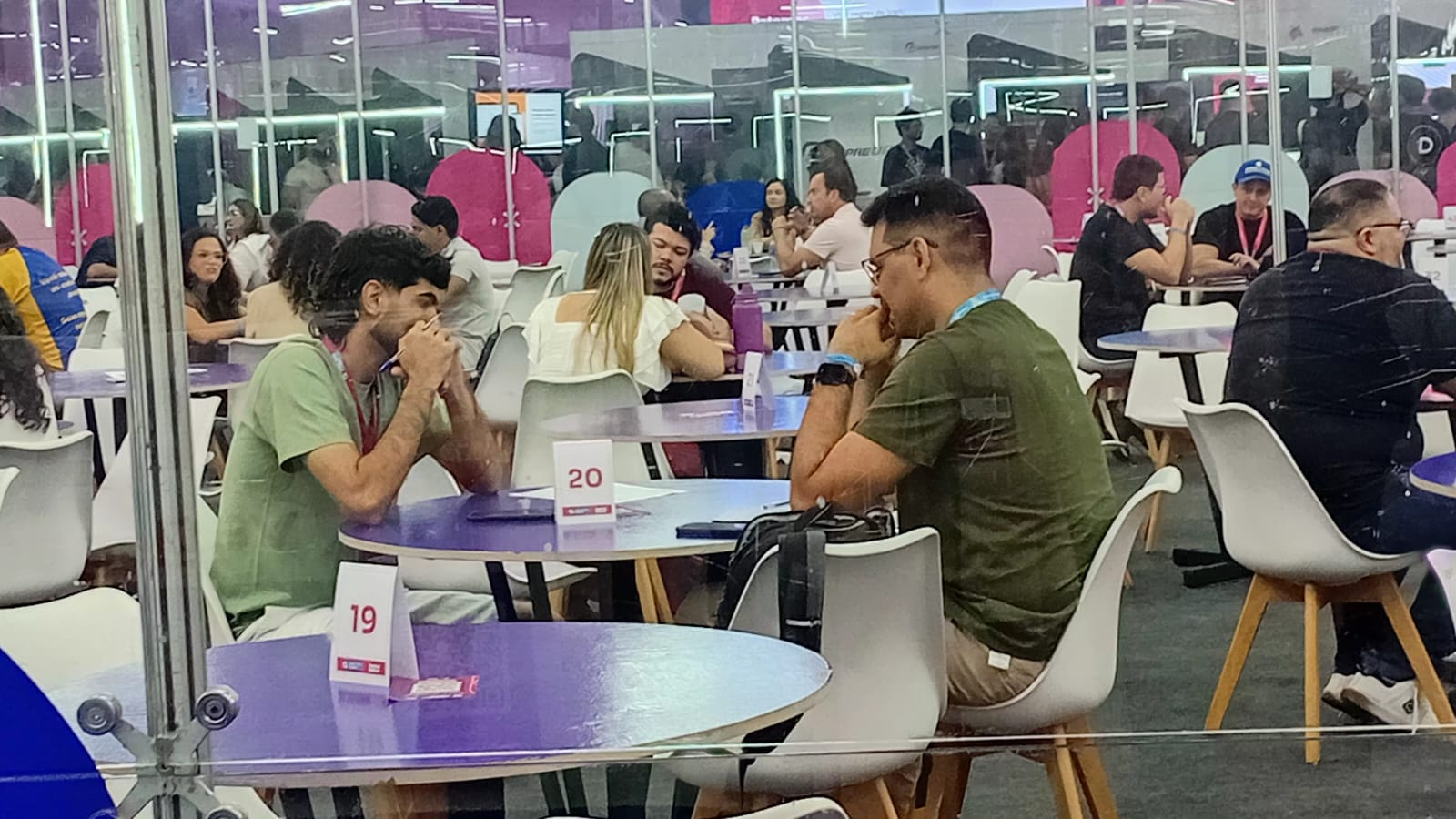 Descrição da Imagem 1